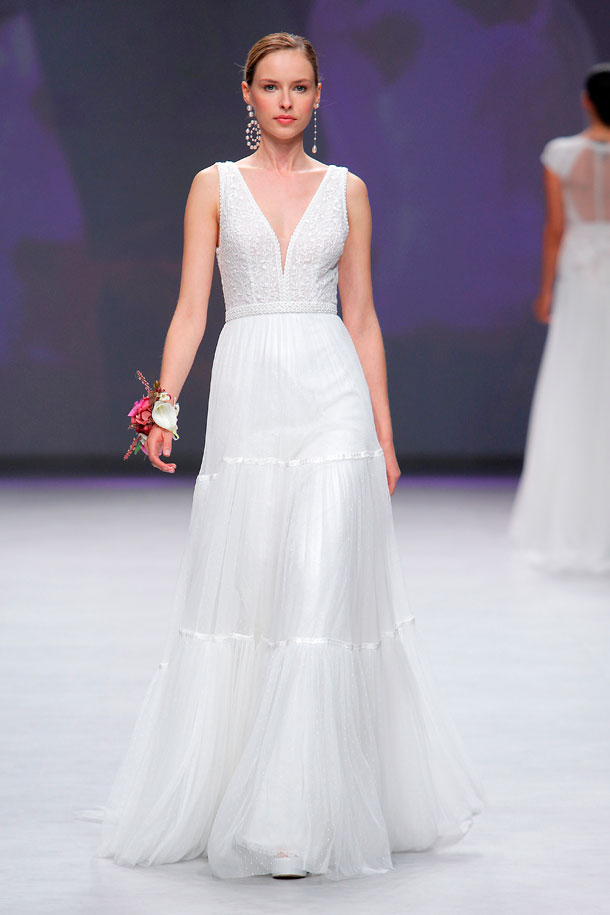 ilovebrides.pt Aire Barcelona Coleção 2020 vestidos de noiva